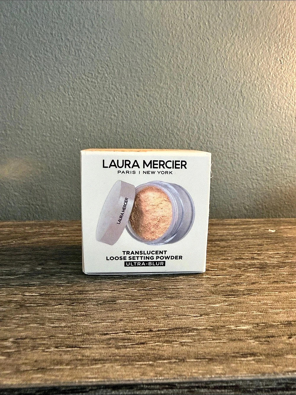 Laura Mercier Translucent Loose Setting Powder Ultra-Blur Translucent Honey